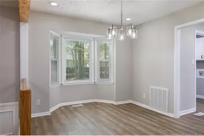 309 Broomfield Court, Fayetteville, NC 28311 - Photo 9