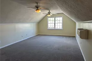 2827 Beringer Dr, Hope Mills, NC 28306 - Photo 33