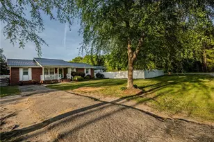 117 Joan St, Lumberton, NC 28358 - Photo 1