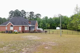 507 N Ingold Ave, Garland, NC 28441 - Photo 37