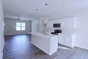 1338 Worstead Dr, Fayetteville, NC 28314 - Photo 9