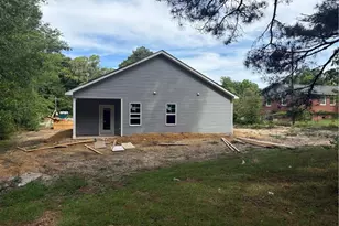 1610 Gardenia Ave, Fayetteville, NC 28311 - Photo 3