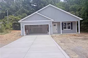 1610 Gardenia Ave, Fayetteville, NC 28311 - Photo 1