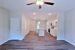 1610 Gardenia Ave, Fayetteville, NC 28311 - Photo 5