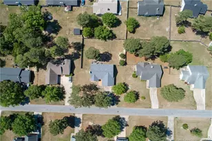 106 Holly Ln, Raeford, NC 28376 - Photo 5