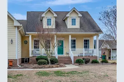 200 Baymeadow Bend, Lumberton, NC 28358 - Photo 3