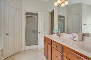 200 Baymeadow Bnd, Lumberton, NC 28358 - Photo 13