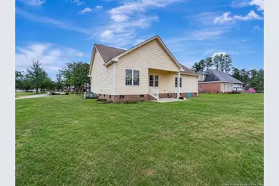 200 Baymeadow Bend, Lumberton, NC 28358 - Photo 21