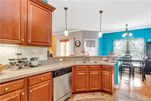 200 Baymeadow Bnd, Lumberton, NC 28358 - Photo 11