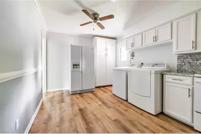 1945 Wayne Lane, Fayetteville, NC 28304 - Photo 9