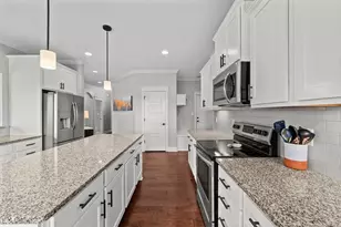 650 Cromwell Ct, Carthage, NC 28327 - Photo 11