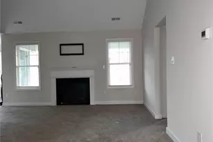 15 Cardinal Dr, Parkton, NC 28371 - Photo 3