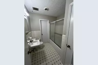 915 Southview Circle #B, Fayetteville, NC 28311 - Photo 5