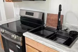 209 Gertrude St, Fayetteville, NC 28303 - Photo 5