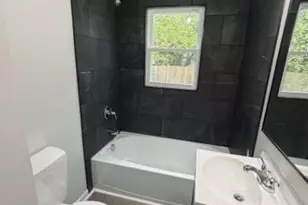 209 Gertrude St, Fayetteville, NC 28303 - Photo 9