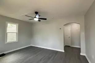 209 Gertrude St, Fayetteville, NC 28303 - Photo 3