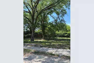 447 Hillsboro Street, Fayetteville, NC 28301 - Photo 7