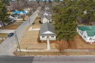 206 S Wall St, Benson, NC 27504 - Photo 23