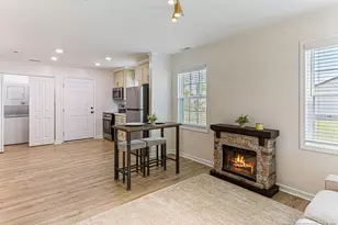 1075 Pine St, Pembroke, NC 28372 - Photo 3