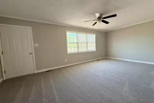 250 Trappers Run Ln, Clinton, NC 28328 - Photo 13