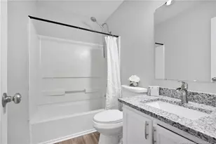 805 Windingwood Pl, Hope Mills, NC 28348 - Photo 25