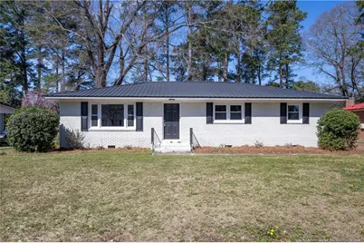 411 Lafayette Street, Clinton, NC 28328 - Photo 1