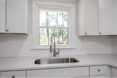 411 Lafayette Street, Clinton, NC 28328 - Photo 11