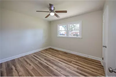 411 Lafayette Street, Clinton, NC 28328 - Photo 15