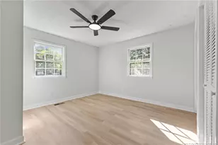 353 Happy Valley Rd, Elizabethtown, NC 28337 - Photo 23