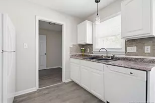 2926 Coachway Dr, Fayetteville, NC 28306 - Photo 25