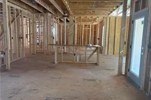 136 Leaning Pine Cir, Spring Lake, NC 28390 - Photo 5