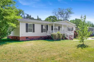 1701 O'Bannon Dr, Raeford, NC 28376 - Photo 3