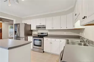 2944 Delaware Dr, Fayetteville, NC 28304 - Photo 11