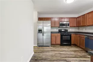 542 Gapway Ct, Hope Mills, NC 28348 - Photo 15