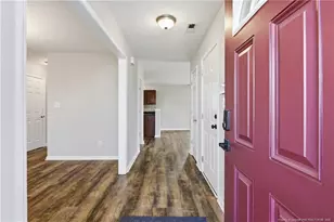 542 Gapway Ct, Hope Mills, NC 28348 - Photo 3