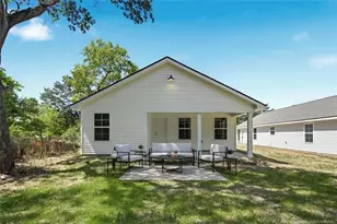 221 S 5th St, Spring Lake, NC 28390 - Photo 45