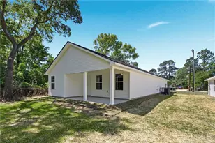 221 S 5th St, Spring Lake, NC 28390 - Photo 43
