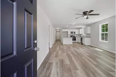 221 S Fifth Street, Spring Lake, NC 28390 - Photo 5