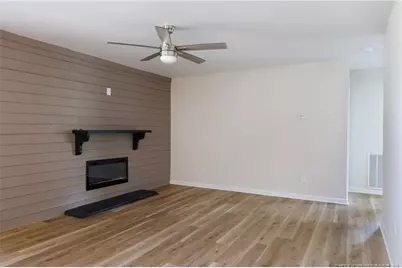 201 Scarborough Street, Spring Lake, NC 28390 - Photo 5