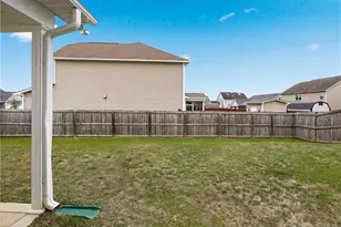 5309 Debut Ave, Hope Mills, NC 28348 - Photo 43