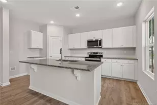 211 Phoenix Dr, Bunnlevel, NC 28323 - Photo 9