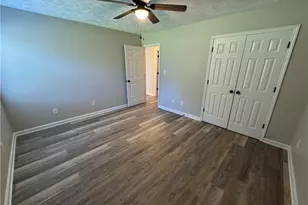 502 E 19th St, Lumberton, NC 28358 - Photo 19
