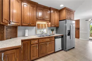 5209 Miranda Dr, Hope Mills, NC 28348 - Photo 15