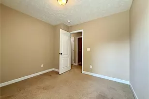 422 Jamestown Ave, Fayetteville, NC 28303 - Photo 19