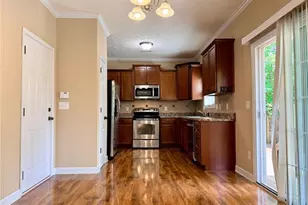 422 Jamestown Ave, Fayetteville, NC 28303 - Photo 5