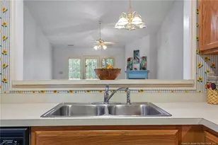 3421 Lainey Ln, Fayetteville, NC - Photo 13