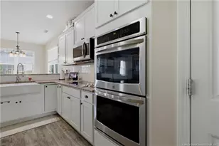 333 Wishaw Ct, Hope Mills, NC 28348 - Photo 13