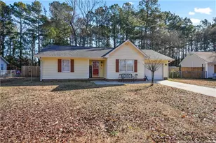 4303 Bridge St, Hope Mills, NC 28348 - Photo 3