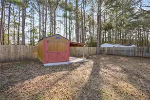 4303 Bridge St, Hope Mills, NC 28348 - Photo 25