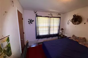 112 Victoria Dr, Parkton, NC 28371 - Photo 9